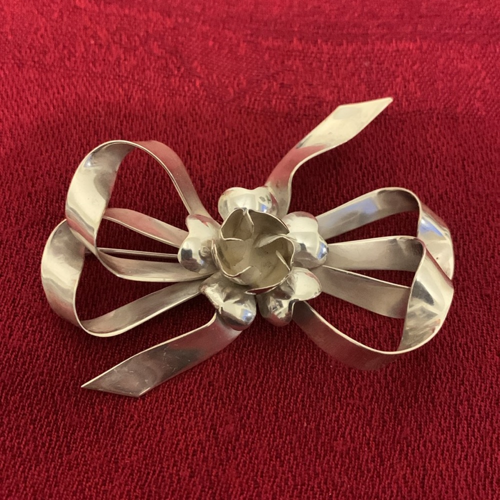 Vintage Sterling Silver Bow Brooch